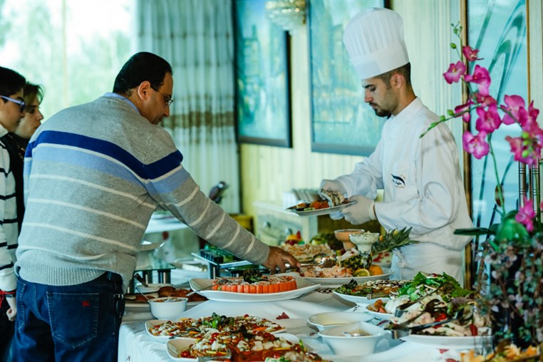 Sunday Buffet at Bay Lodge